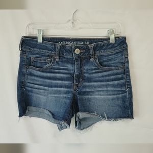 american eagle super stretch shorts size 6
